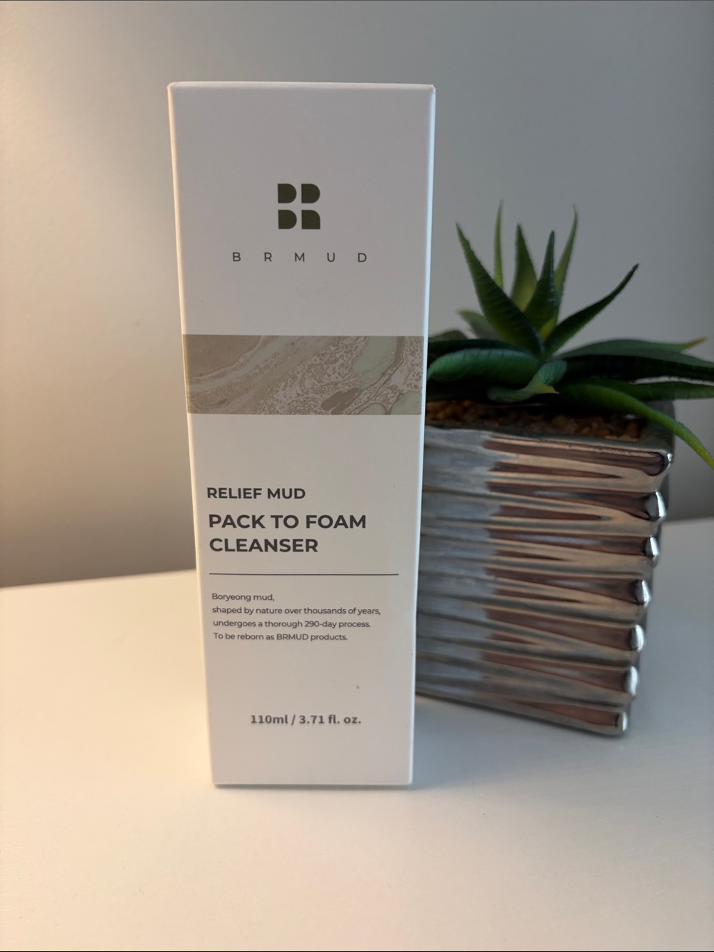 Relief Mud Pack-to-Foam Cleanser — White